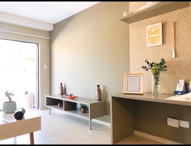 2 BEDROOM APARTMENT FOR SALE IN RIVONIA